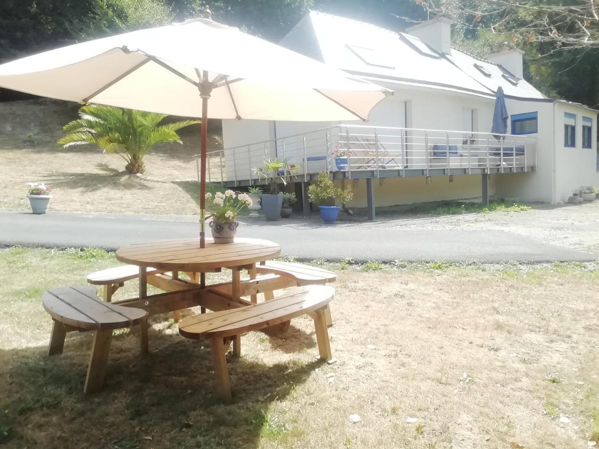 La Maison Au Bord De L'Eau Plouigneau Dış mekan fotoğraf